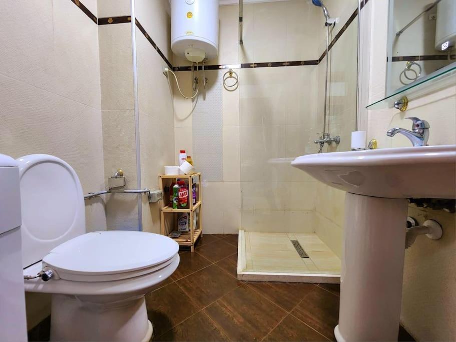 Апартаменты One Bd Flat Near Center With 24H Self Check In Тирана Экстерьер фото
